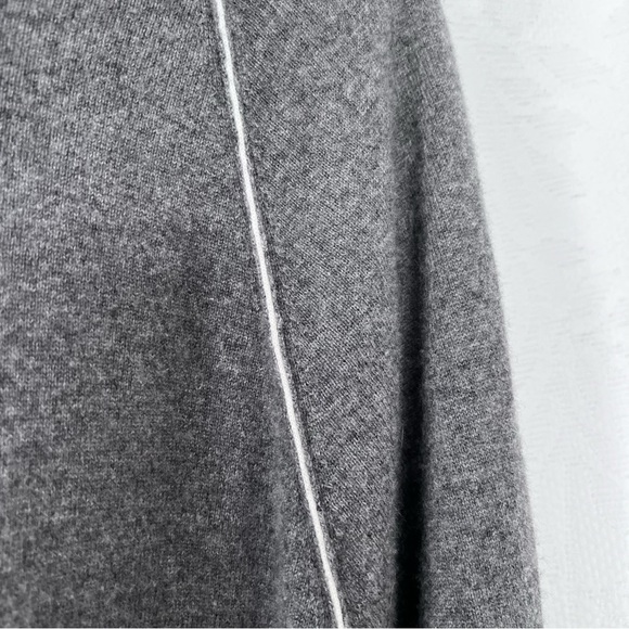 Vineyard Vines 100% Cashmere Two Tone Raglan Mock Neck Sweater in Gray size S - Picture 8 of 15